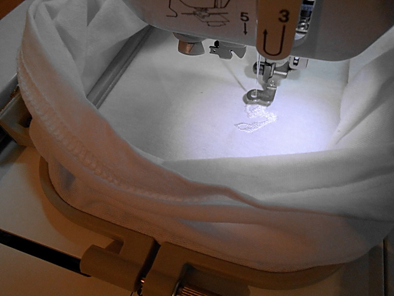 Машинная вышивка. Конь.