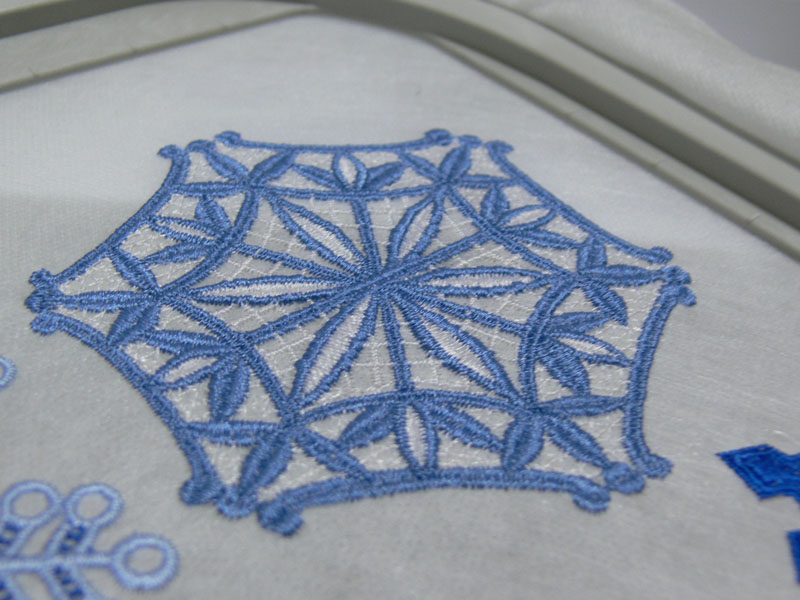 Машинная вышивка, Снежинка