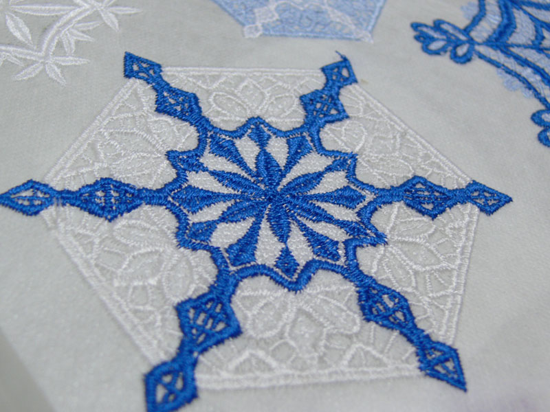 Машинная вышивка, Снежинка