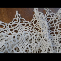 Край скатерти