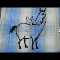 Вышитый дизайн лошадки
