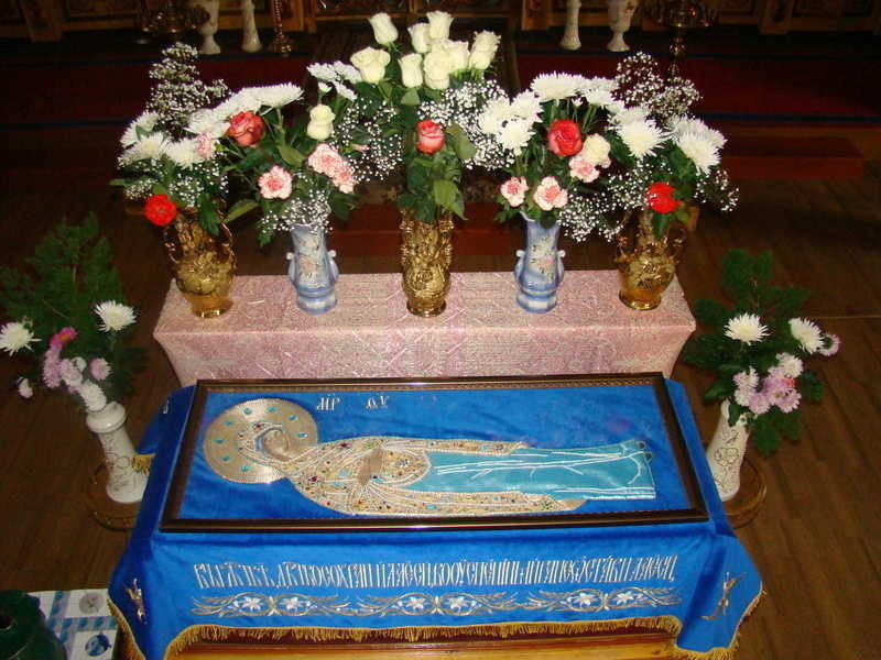 Плащаница в храме