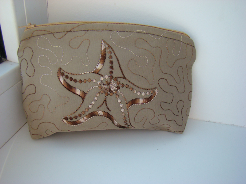 Ракушка на косметичку