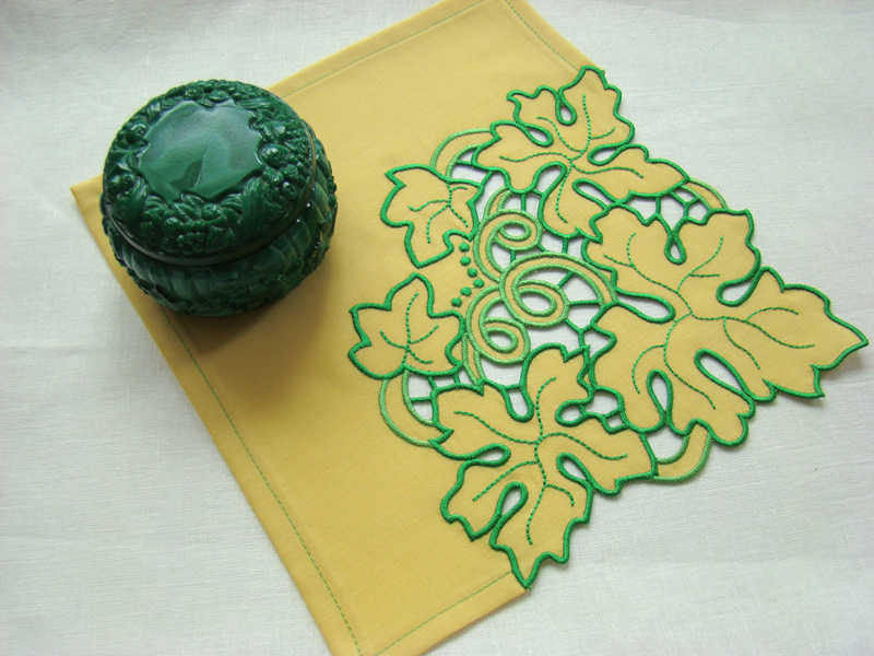 Ришелье с виноградной лозой