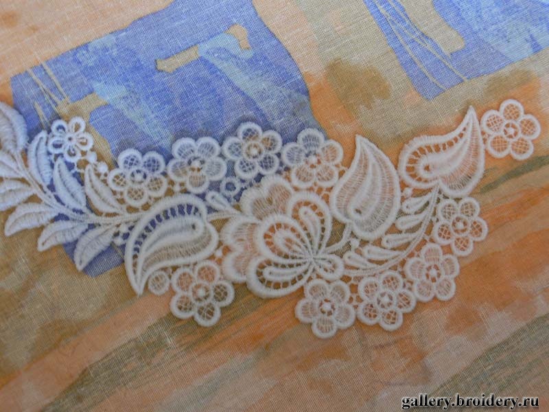 Этап выполнения вышивки кружева. Сушка. 