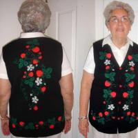 StraberryVest_
