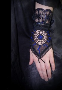 Наталья Рязанова_вышитые аксессуары