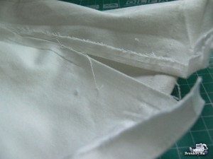 Как вышивать по боковому шву брюк