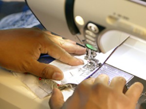 Вышивка на съемном воротнике