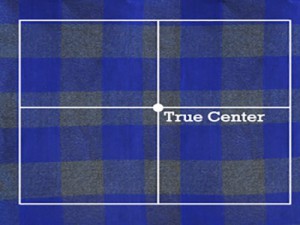 Шарф-хомут с машинной вышивкой