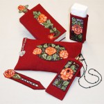 Набор аксессуаров с вышивкой ришелье