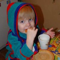 С молочком... Вкууусно...