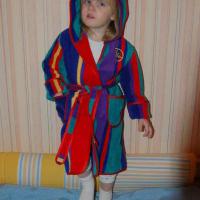 После ванны хорошо одеть халатик да с капюшончиком!