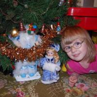 "А это - Дед Мороз и Снегурочка!"