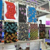 Образцы ткани. Вышивальная машина