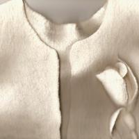 жилет "Снежный бутон"