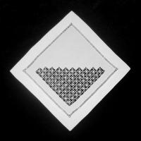 Уголок белый