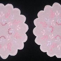 2 салфетки круглые розовые