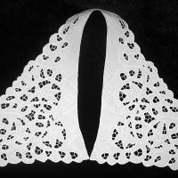 Воротник прямой белый