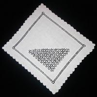 Уголок белый