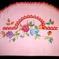 Наволочка розовая на полукруглую подушку