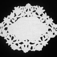 Салфетка шестиугольная белая