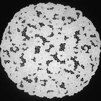 Салфетка круглая белая