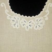 Задняя полочка платья кремового цвета