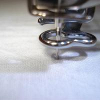 Крестильный комплект. Машинная вышивка. Как я стыкую