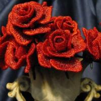 Розы. Объемная вышивка