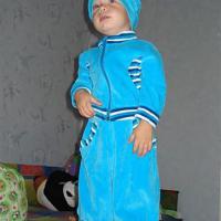 Машинная вышивка. Трикотажный костюм