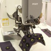 Pfaff. Пришей пуговицу! 