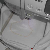 Машинная вышивка. Курочка. Вид сверху.