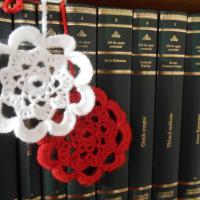 Бело-красный амулет - мэрцишор