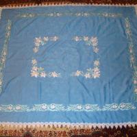 Скатерть 150х170см Кружево по краю тоже вышито