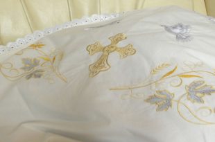 Вышиваем крестильное полотенце