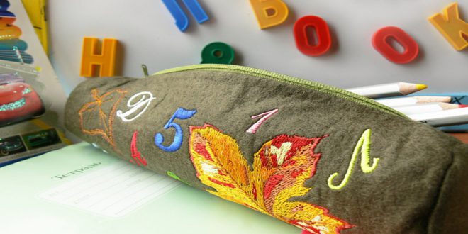 Машинная вышивка на школьном пенале