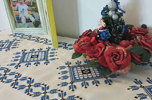 Стыковка дизайна: Машинная вышивка крестом на широком бордюре